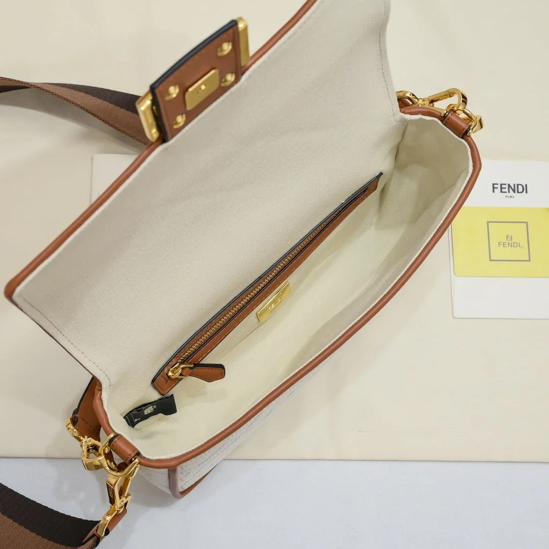 FENDI baguette bag F embroidery F2029 Size:26*5*15CM - LITELUX