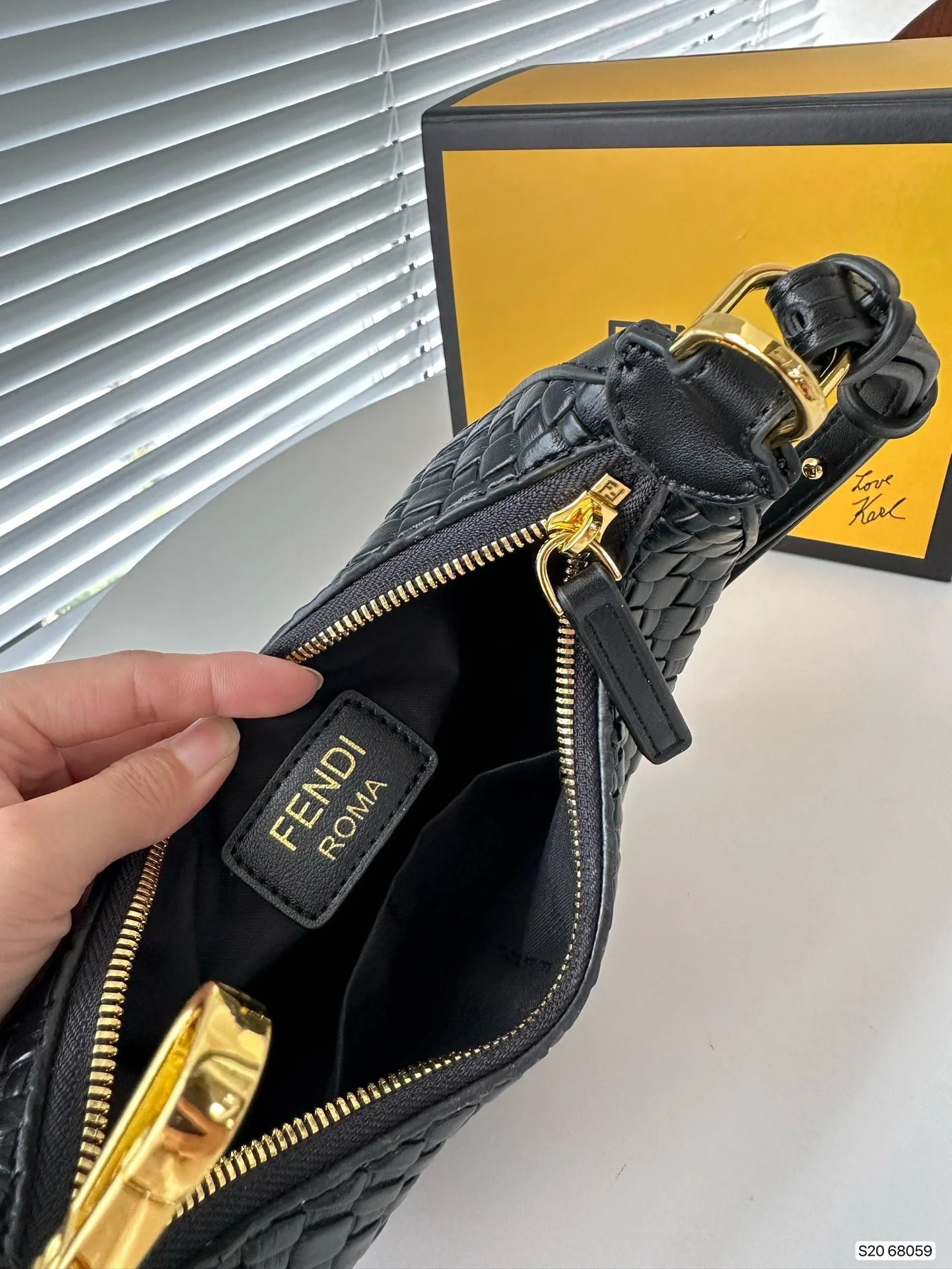 FENDI Woven half moon bag underarm bag 68043 68059 Size: 24*13cm/19*10cm - LITELUX