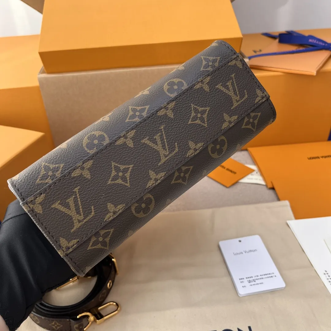Louis Vuitton bag - LITELUX