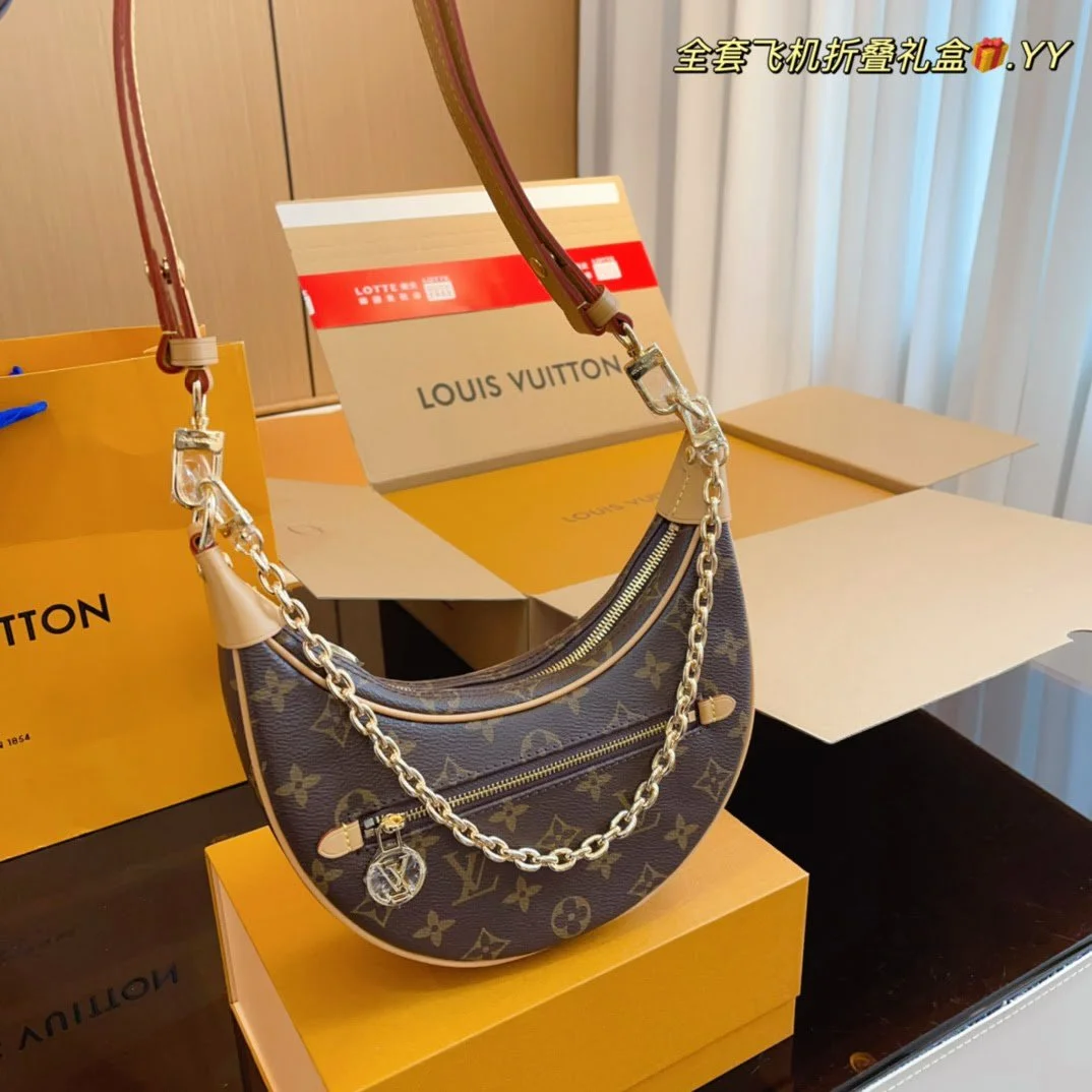 Louis Vuitton / LV Underarm bag size: 23*6*18cm - LITELUX