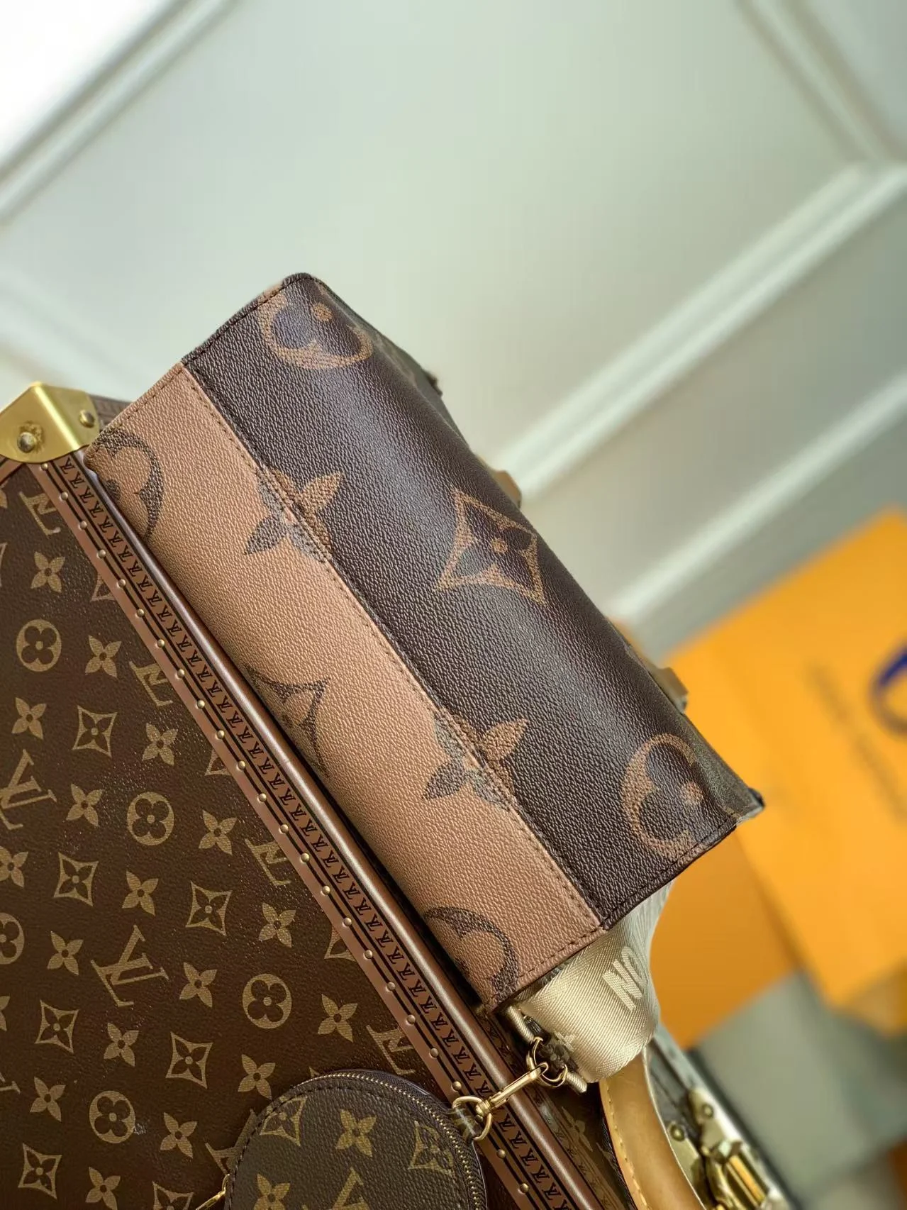 2025 Louis vuitton OnTheGo - LITELUX