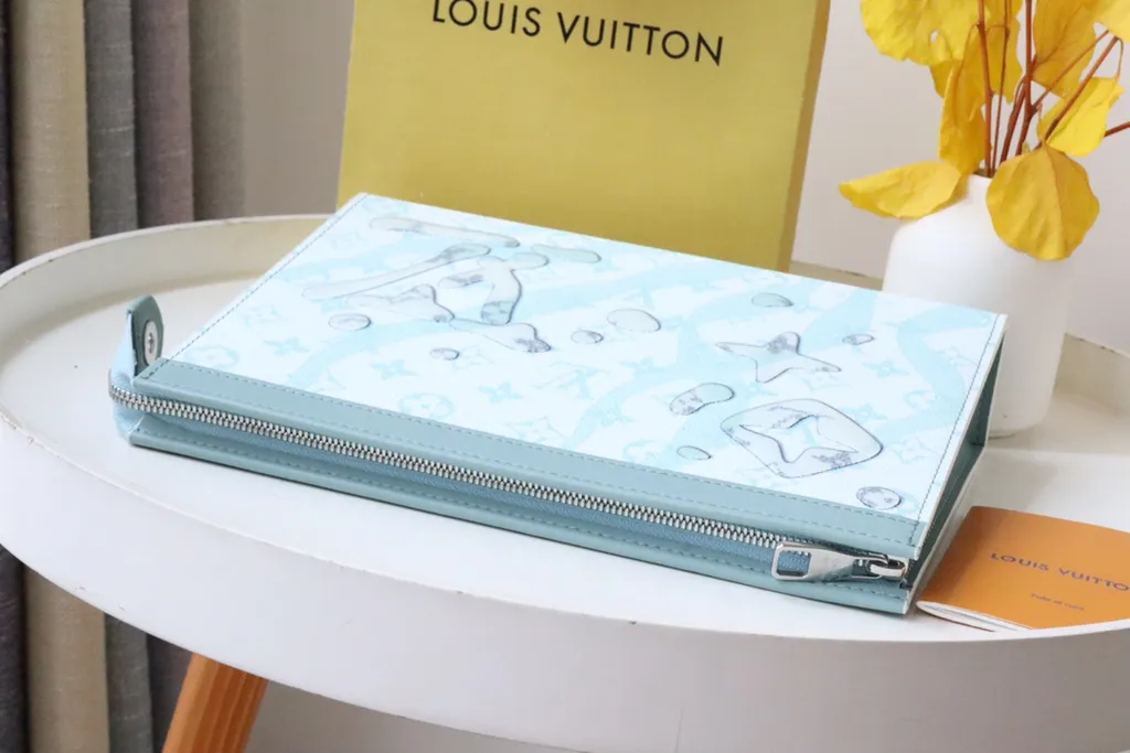 Louis Vuitton bag - LITELUX