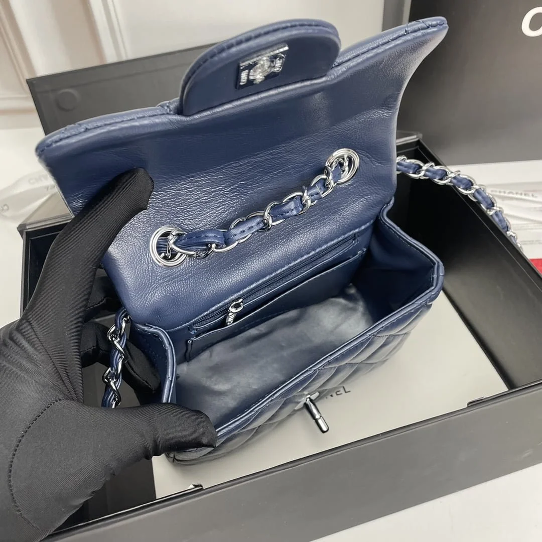 Chanel cf Square Fat 1115 sheepskin leather blue size: 18*14*7cm - LITELUX