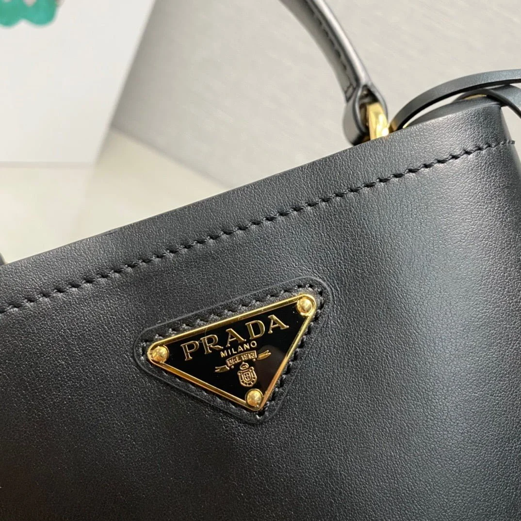Prada Panier Plain cowhide Bucket bag black size: 15*16*9.5cm - LITELUX