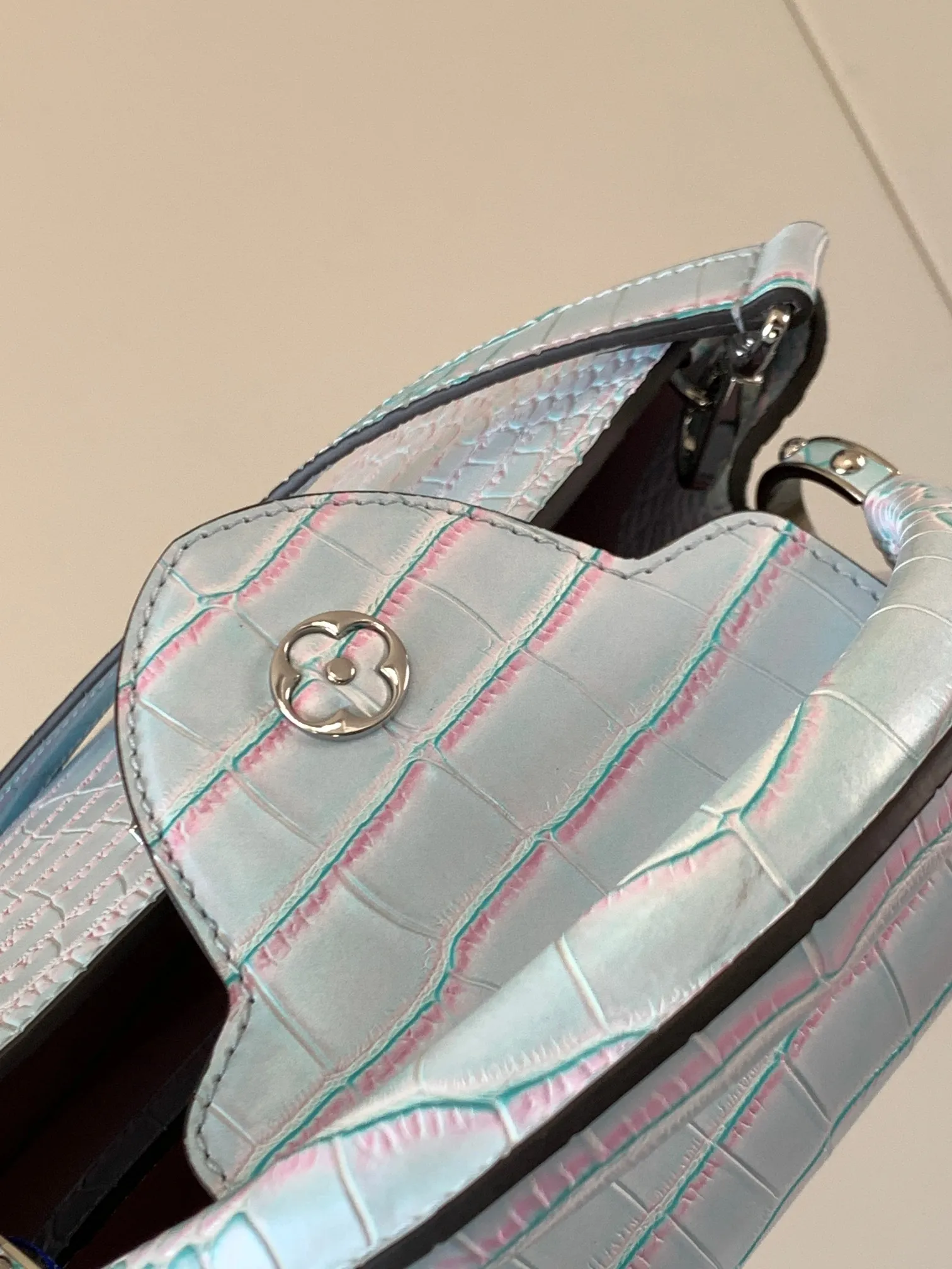 Louis Vuitton bag - LITELUX