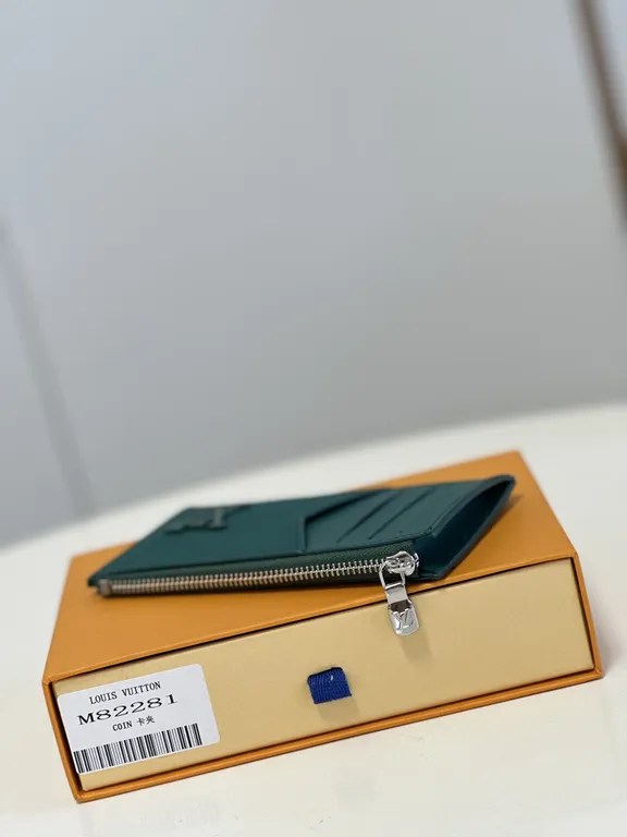 Louis Vuitton bag - LITELUX