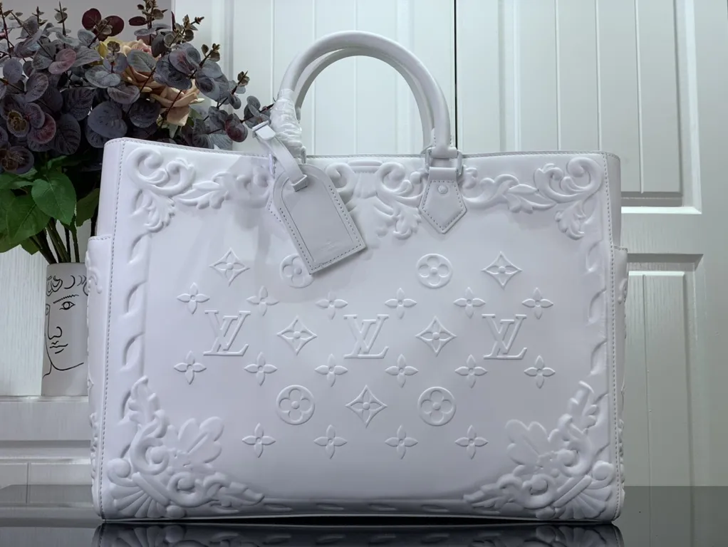 Louis Vuitton bag - LITELUX