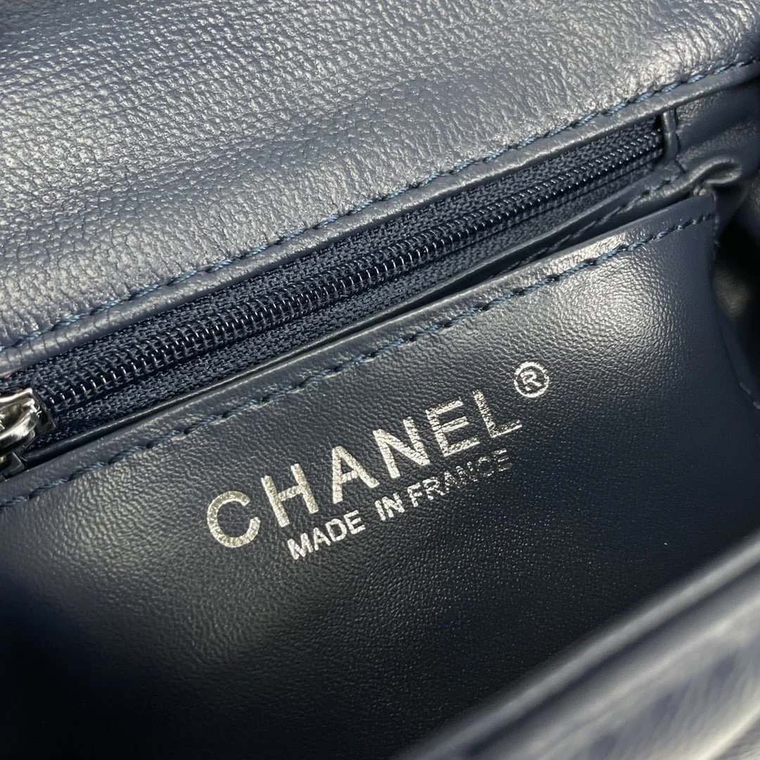 Chanel cf Square Fat 1115 sheepskin leather blue size: 18*14*7cm - LITELUX