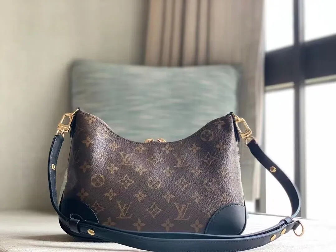 Louis Vuitton bag - LITELUX