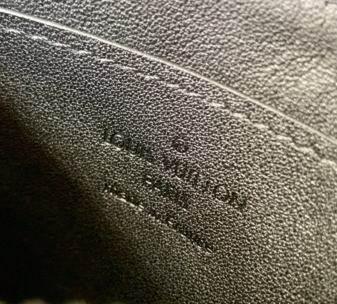 Louis Vuitton bag - LITELUX