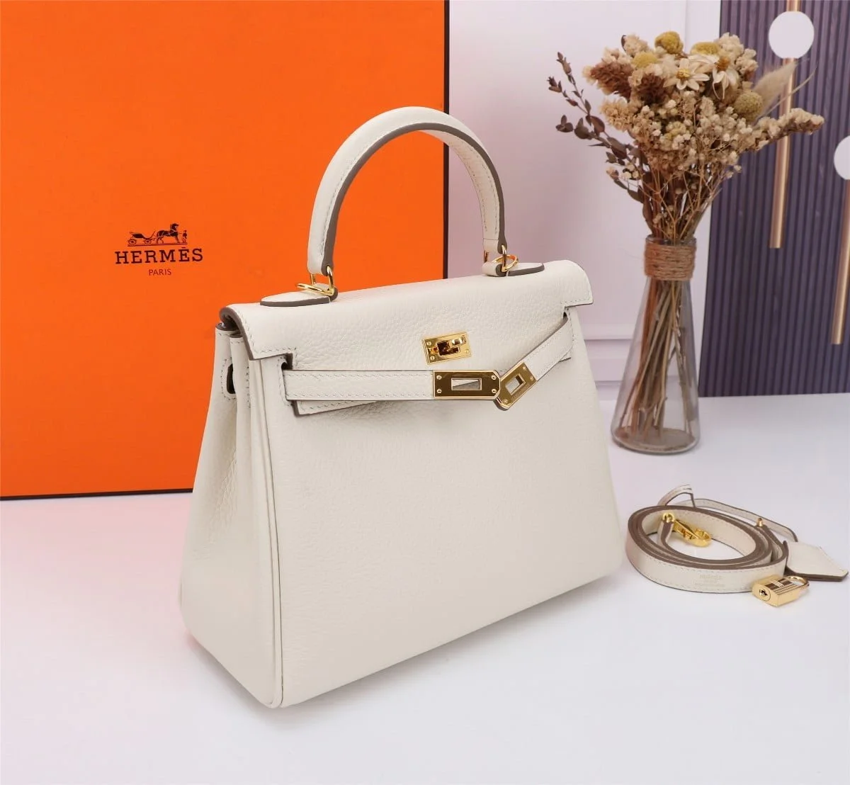 Hermès Kelly Togo Calf Gold hardware Milkshake white size: 25Cm/ 28Cm - LITELUX