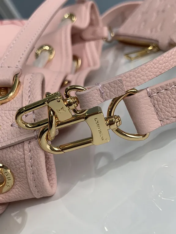 Louis Vuitton bag - LITELUX