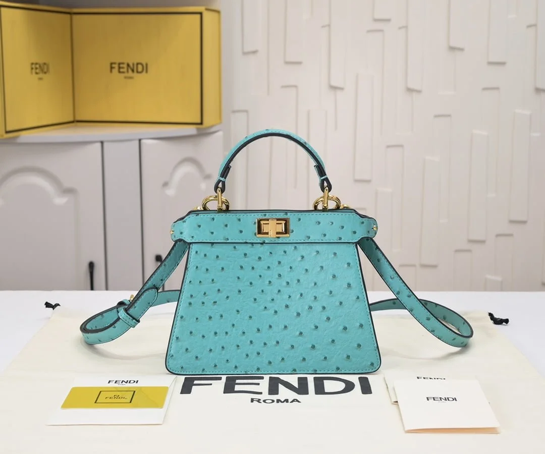 FENDI Peekaboo Light Green 23ss 335 Size: 20*15cm - LITELUX