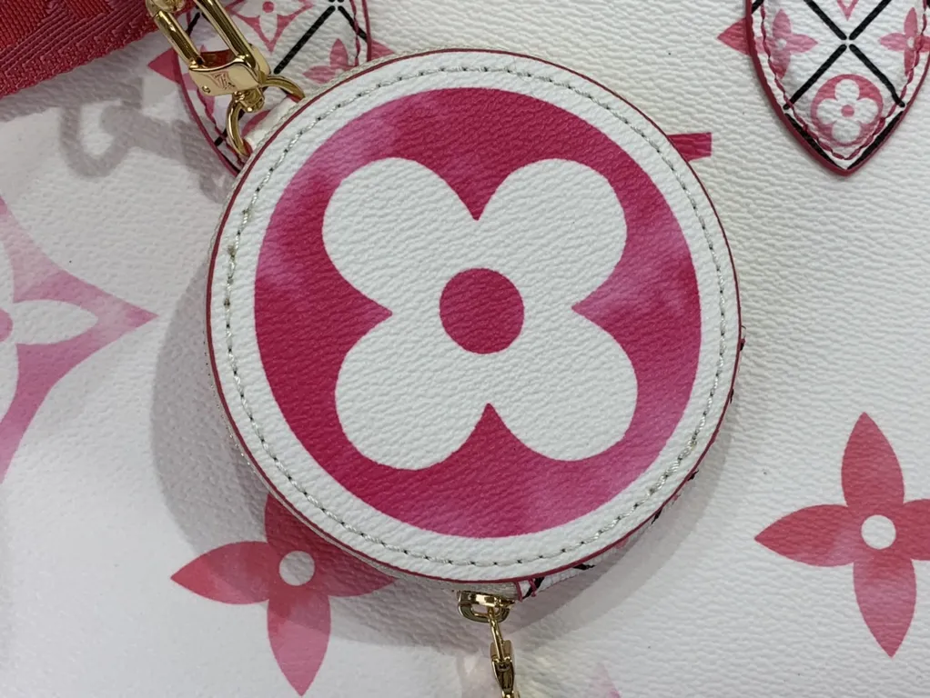 Louis Vuitton bag - LITELUX