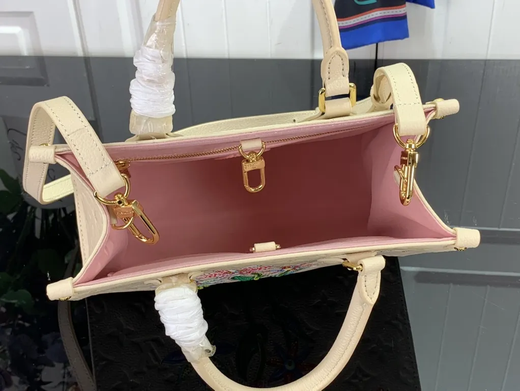 Louis Vuitton bag - LITELUX