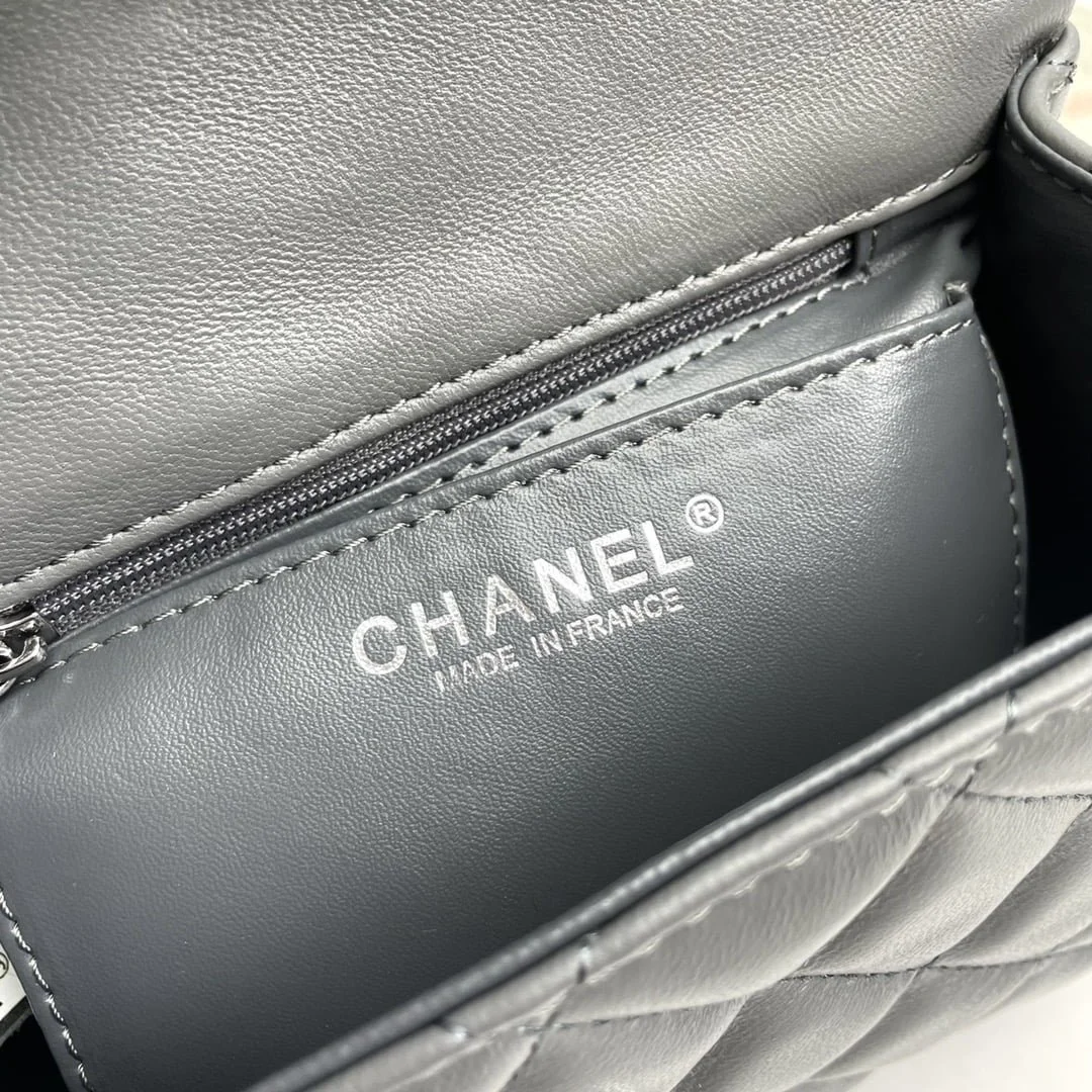 Chanel cf Square Fat 1115 sheepskin leather grey size: 18*14*7cm - LITELUX