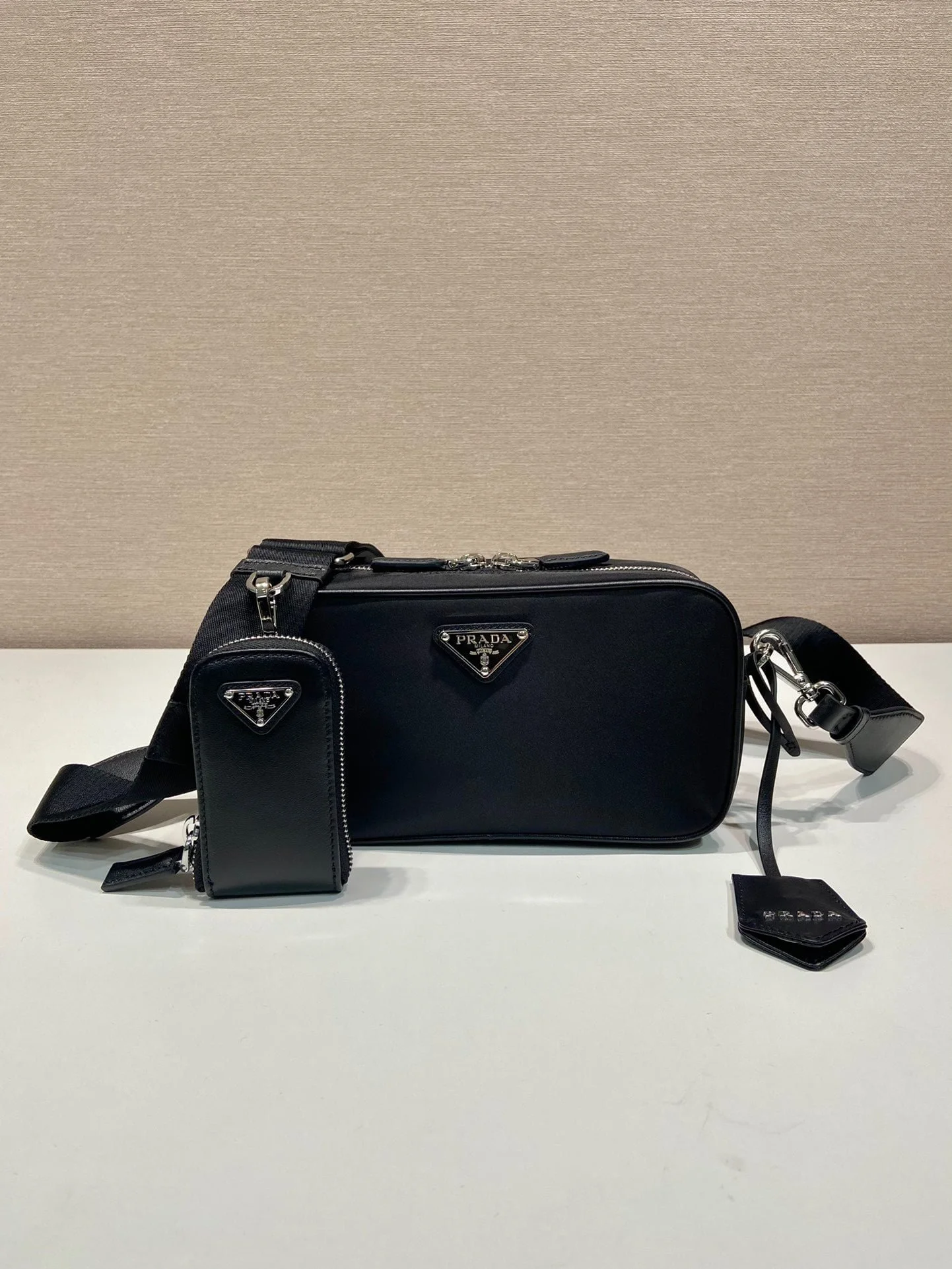 Prada nylon small messenger bag 1bh197a size: 22*12*7.5cm - LITELUX