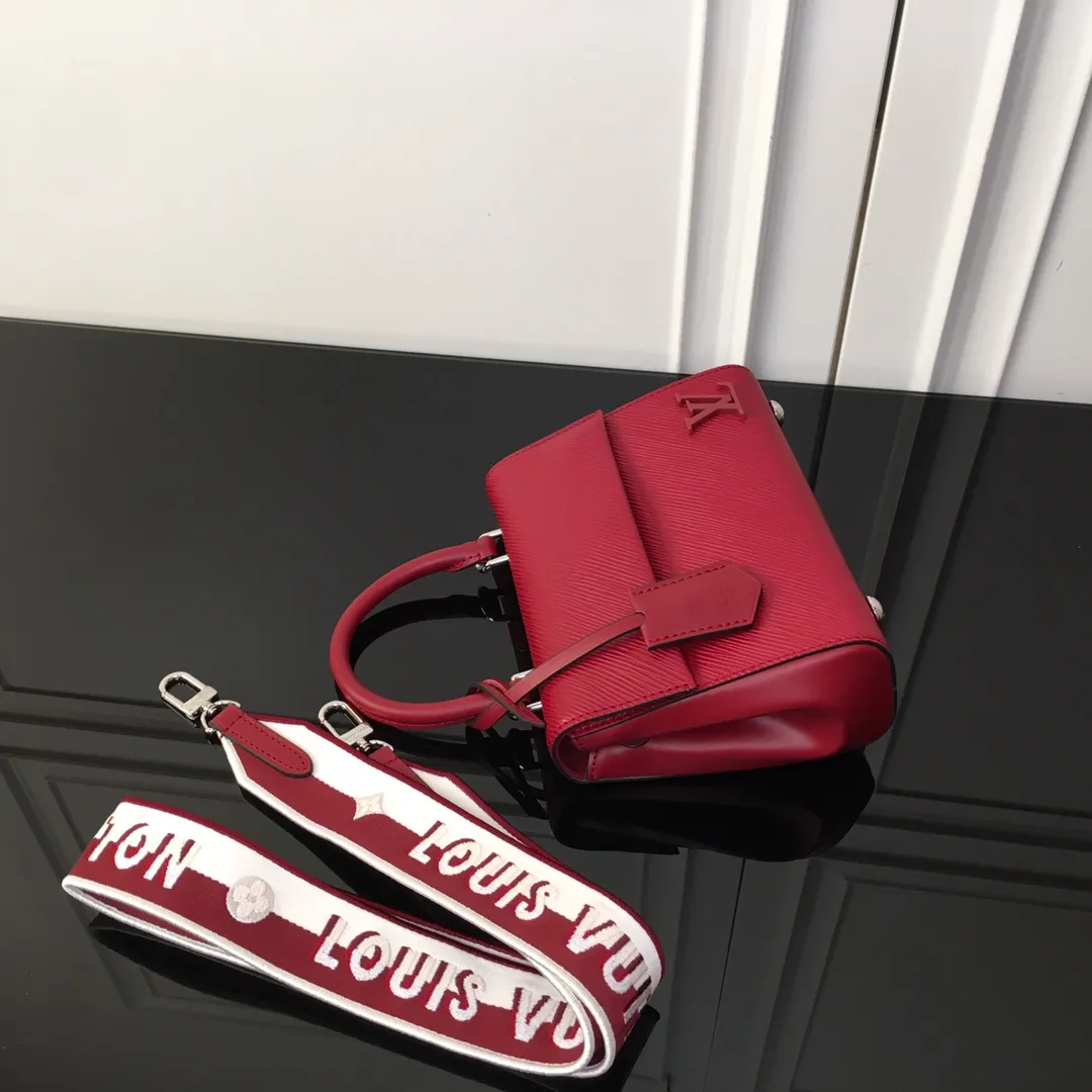Louis Vuitton bag - LITELUX