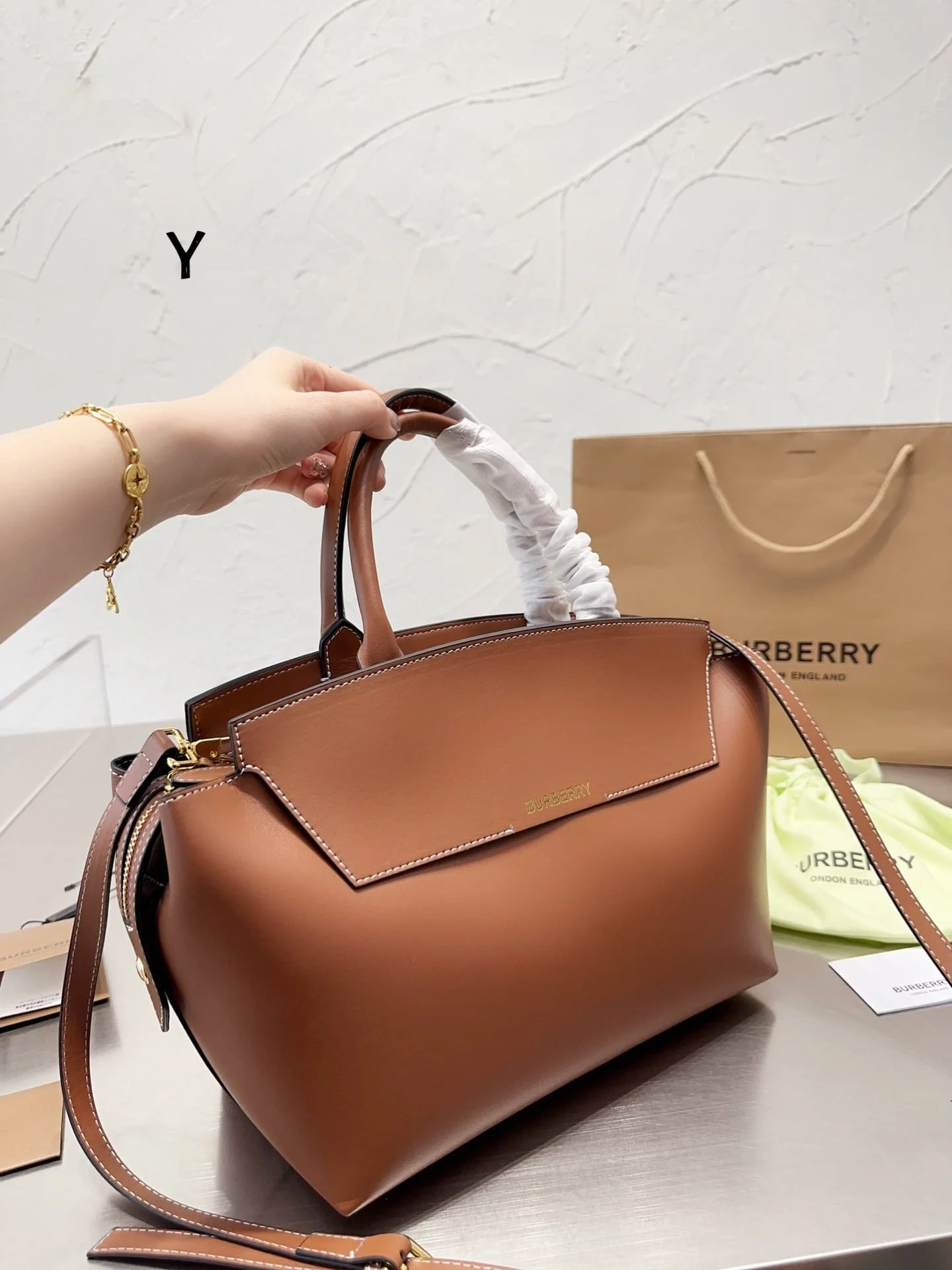 Burberry Tote brown bag size: 28* 22cm - LITELUX