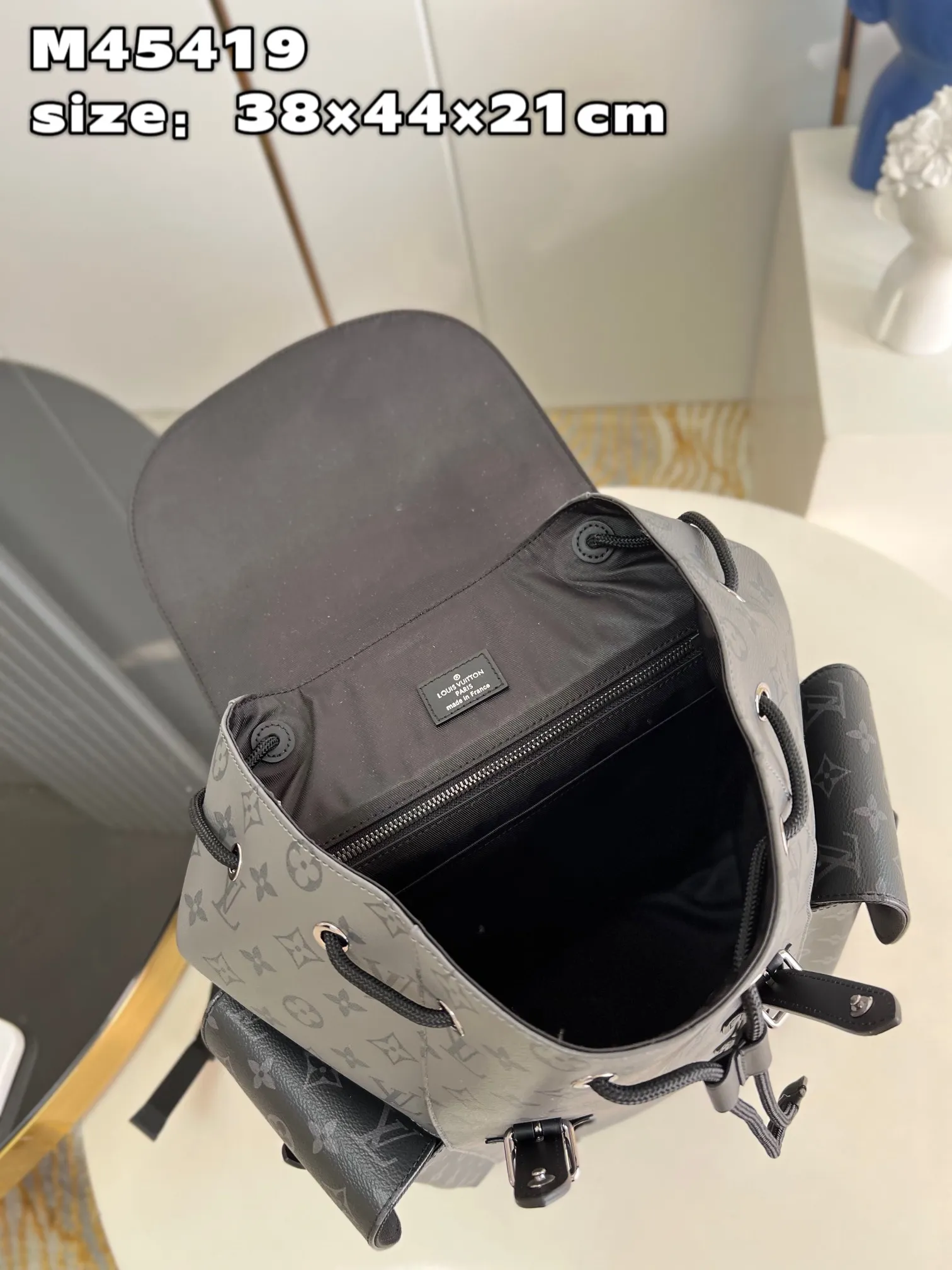 Louis Vuitton bag - LITELUX