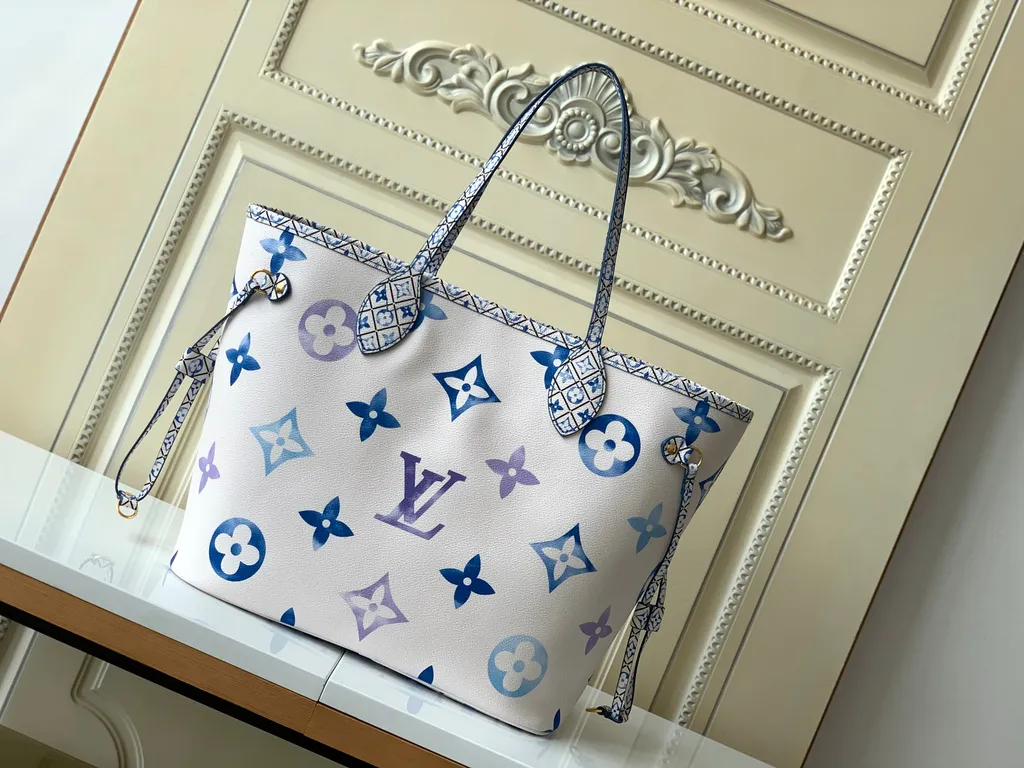 Louis Vuitton bag - LITELUX