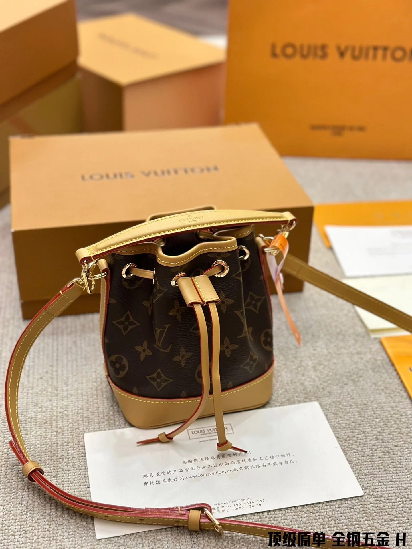 Louis Vuitton / LV mini Bucket bag Size: 13* 16* 10cm - LITELUX