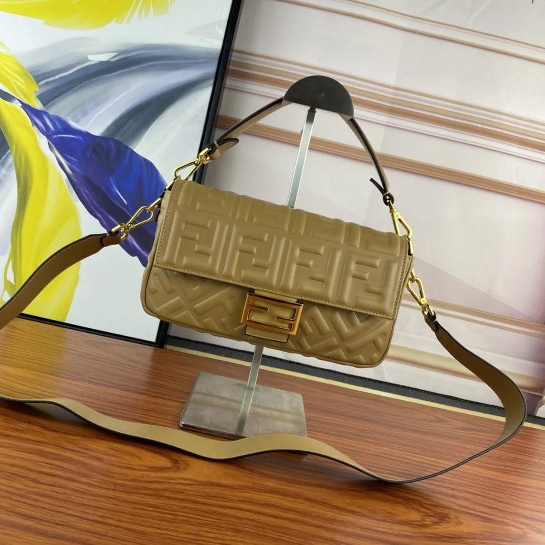 FENDI BAGUETTE Embossed design Ginger Handbag F0191 Size: 26x5x15cm - LITELUX
