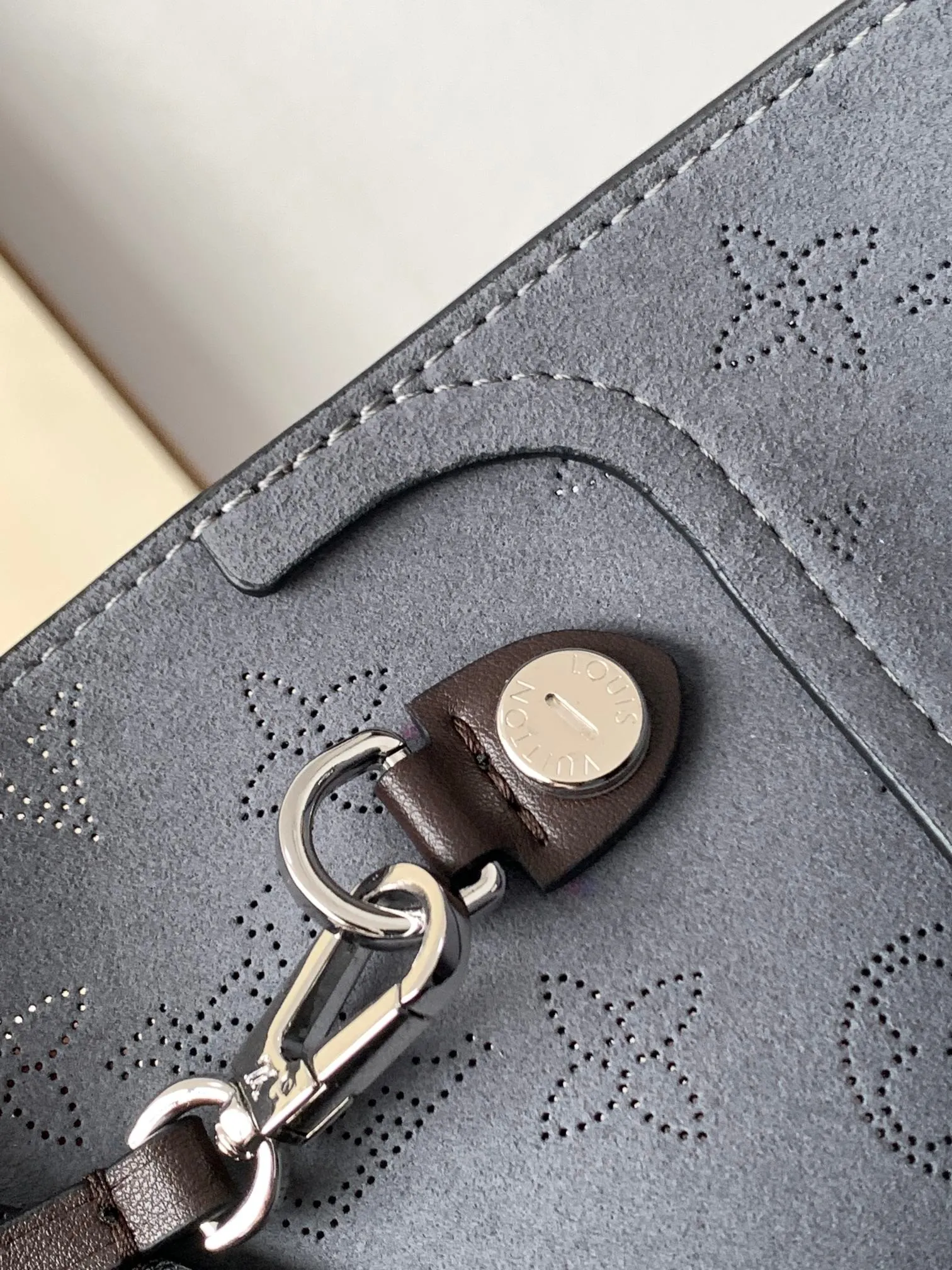 Louis Vuitton Bag  – 112493477 - LITELUX