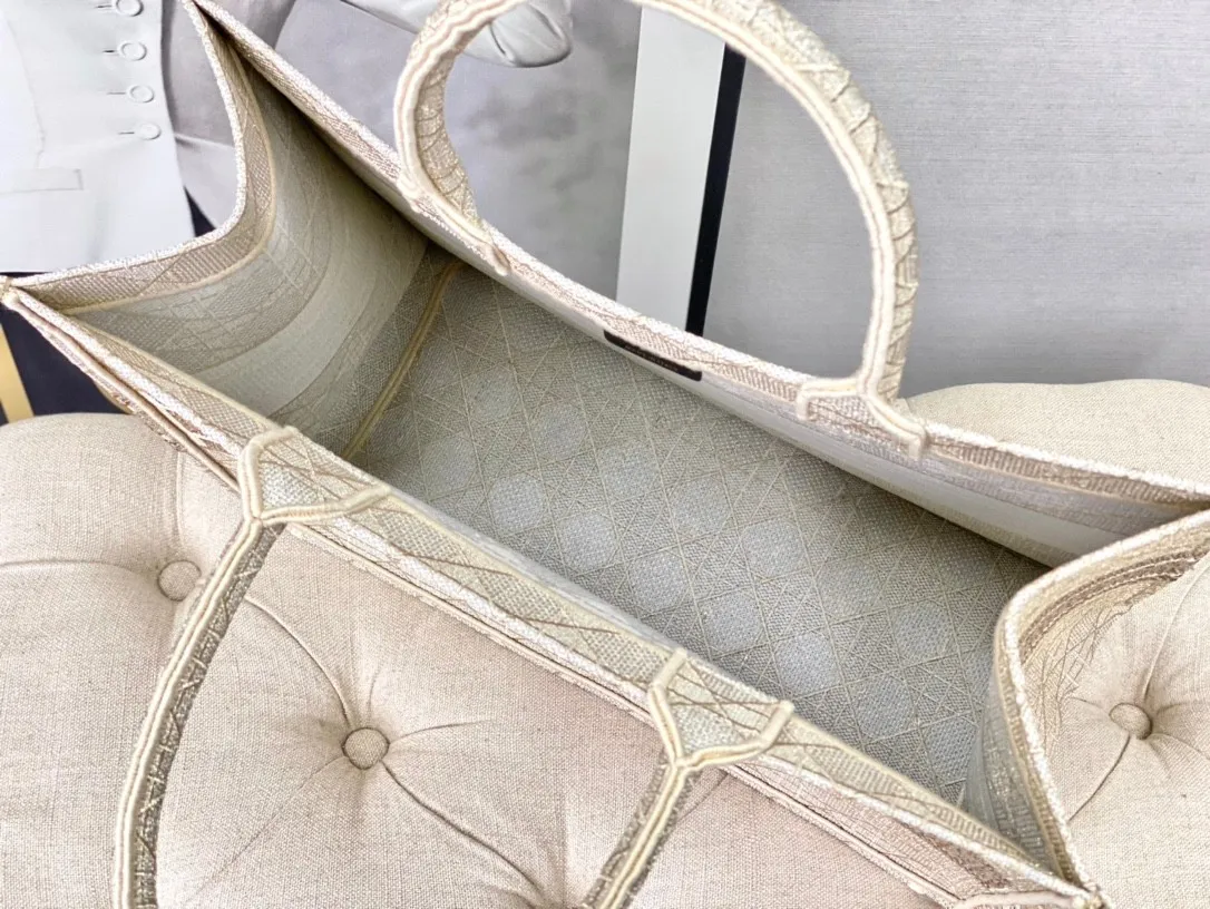 Dior Bag  – 121779564 - LITELUX