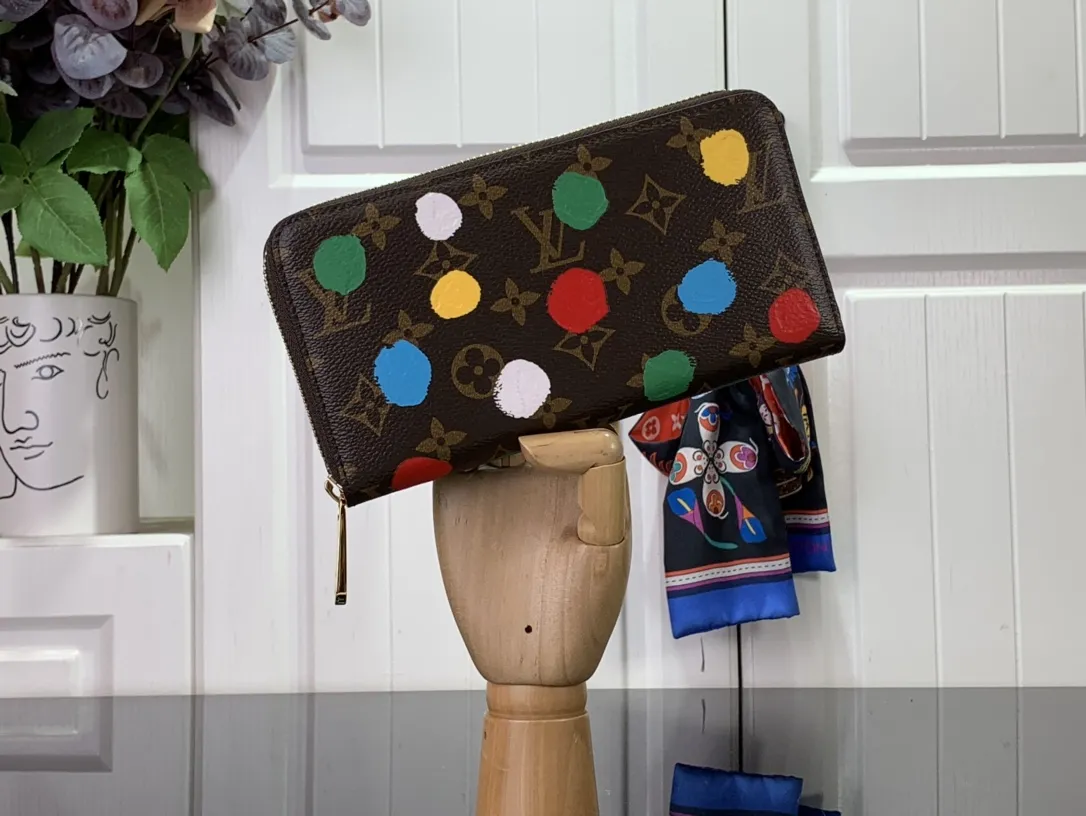 Louis Vuitton bag - LITELUX