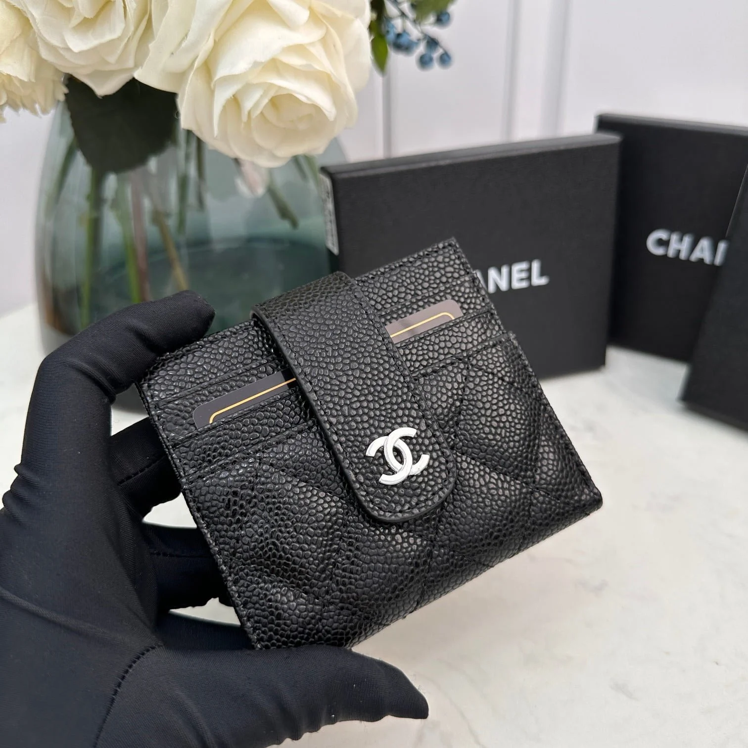 Chanel leather short card bag with gold and sliver hardware 609 size: 12*9cm - LITELUX