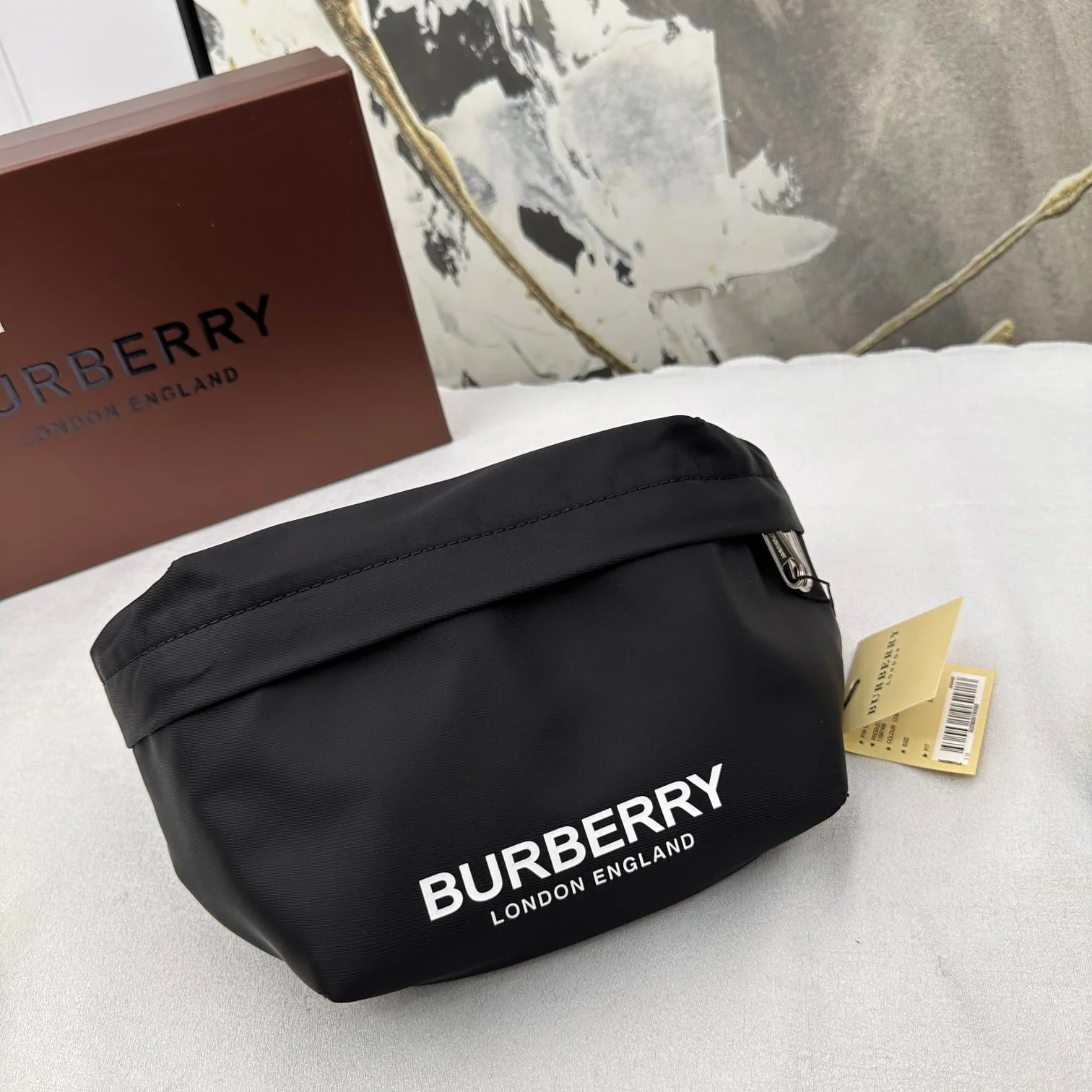 Burberry canvas Chest pack bag size: 16*30cm - LITELUX