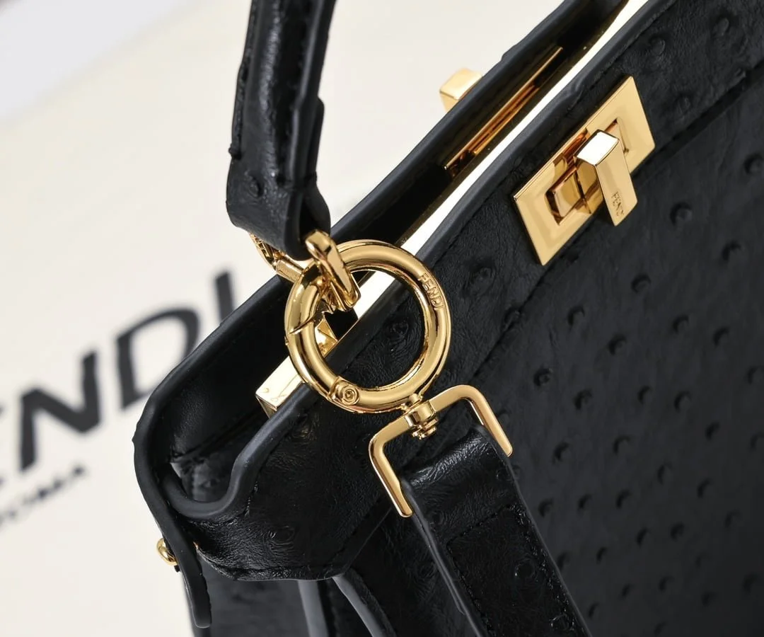 FENDI Peekaboo Black 23ss 335 Size: 20*15cm - LITELUX