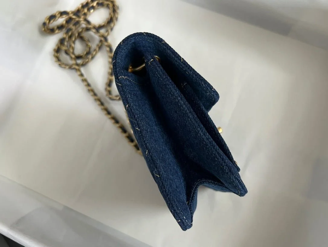 Chanel 23s denim postman cover bag 尺寸:14*19*6cm - LITELUX