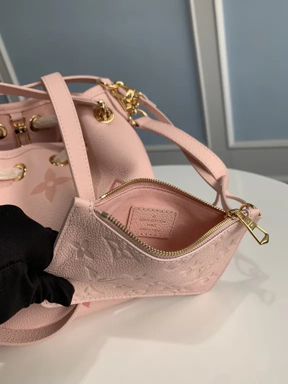 Louis Vuitton bag - LITELUX