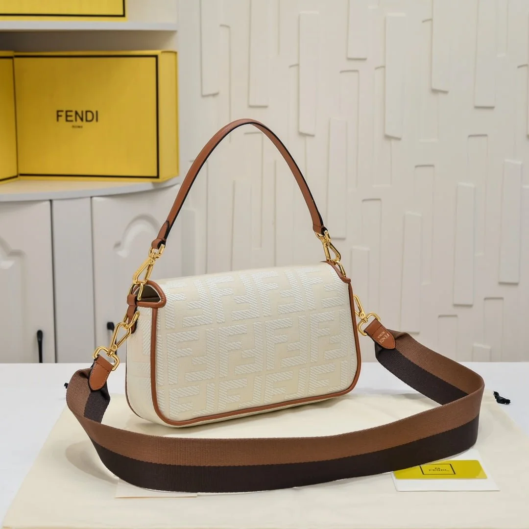FENDI baguette bag F embroidery F2029 Size:26*5*15CM - LITELUX