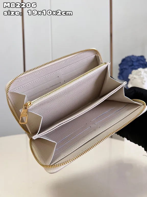 Louis Vuitton bag - LITELUX