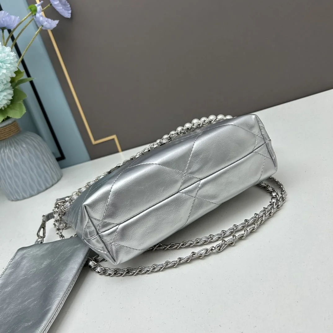 CHANEL Pearl garbage bag sliver size: 23*28*22*7cm - LITELUX