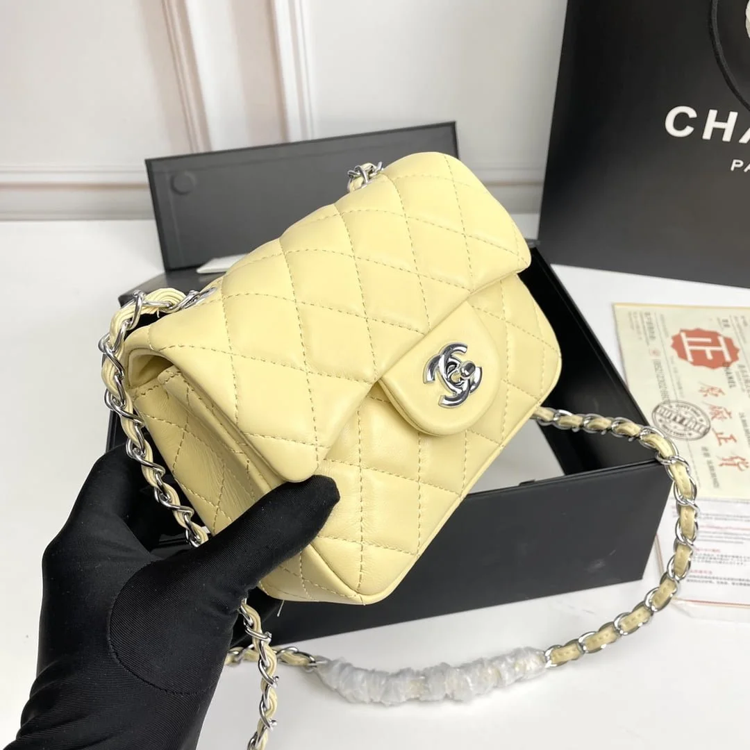 Chanel cf Square Fat 1115 sheepskin leather yellow size: 18*14*7cm - LITELUX