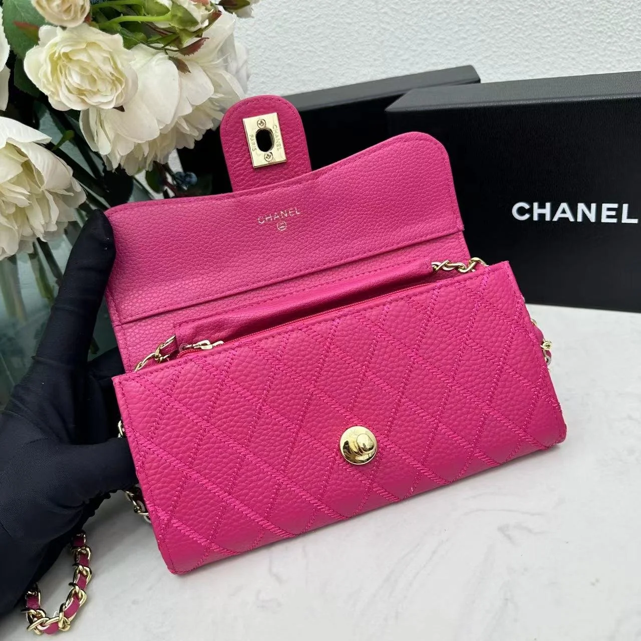 Chanel chain crossbody bag diamond and litchi cowhide Rose red 50098 size: 19*10*3.5cm - LITELUX