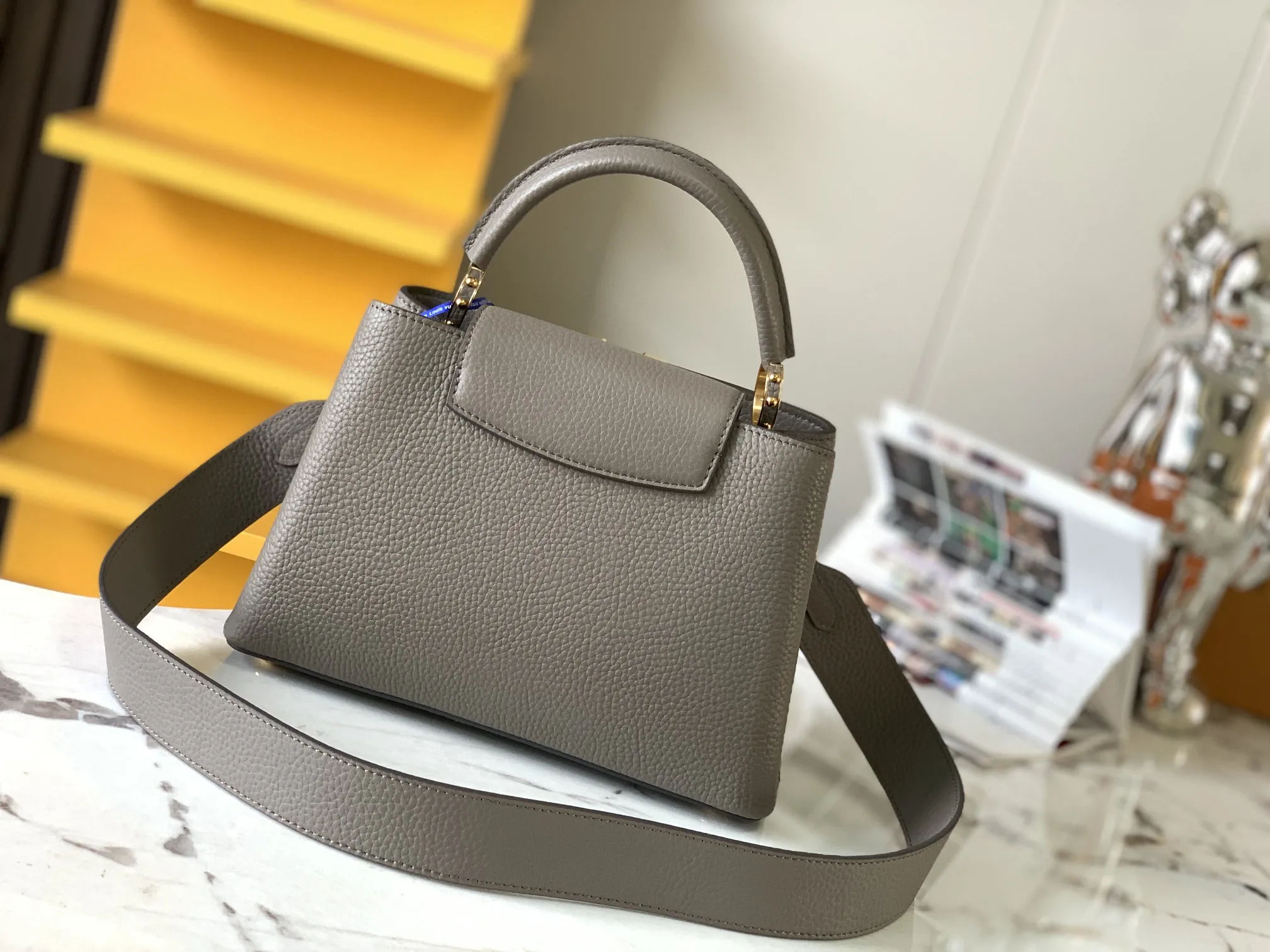 Louis Vuitton bag - LITELUX