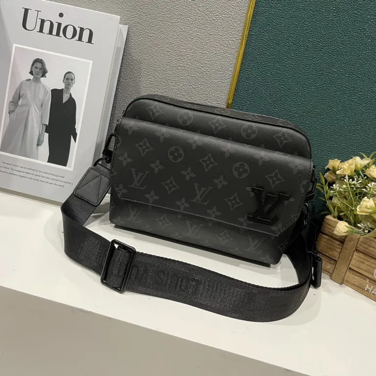 Louis Vuitton bag - LITELUX
