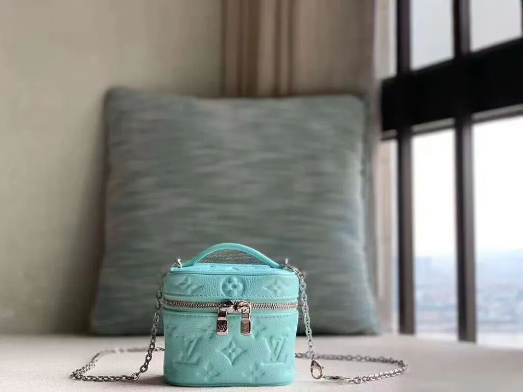 Louis Vuitton bag - LITELUX