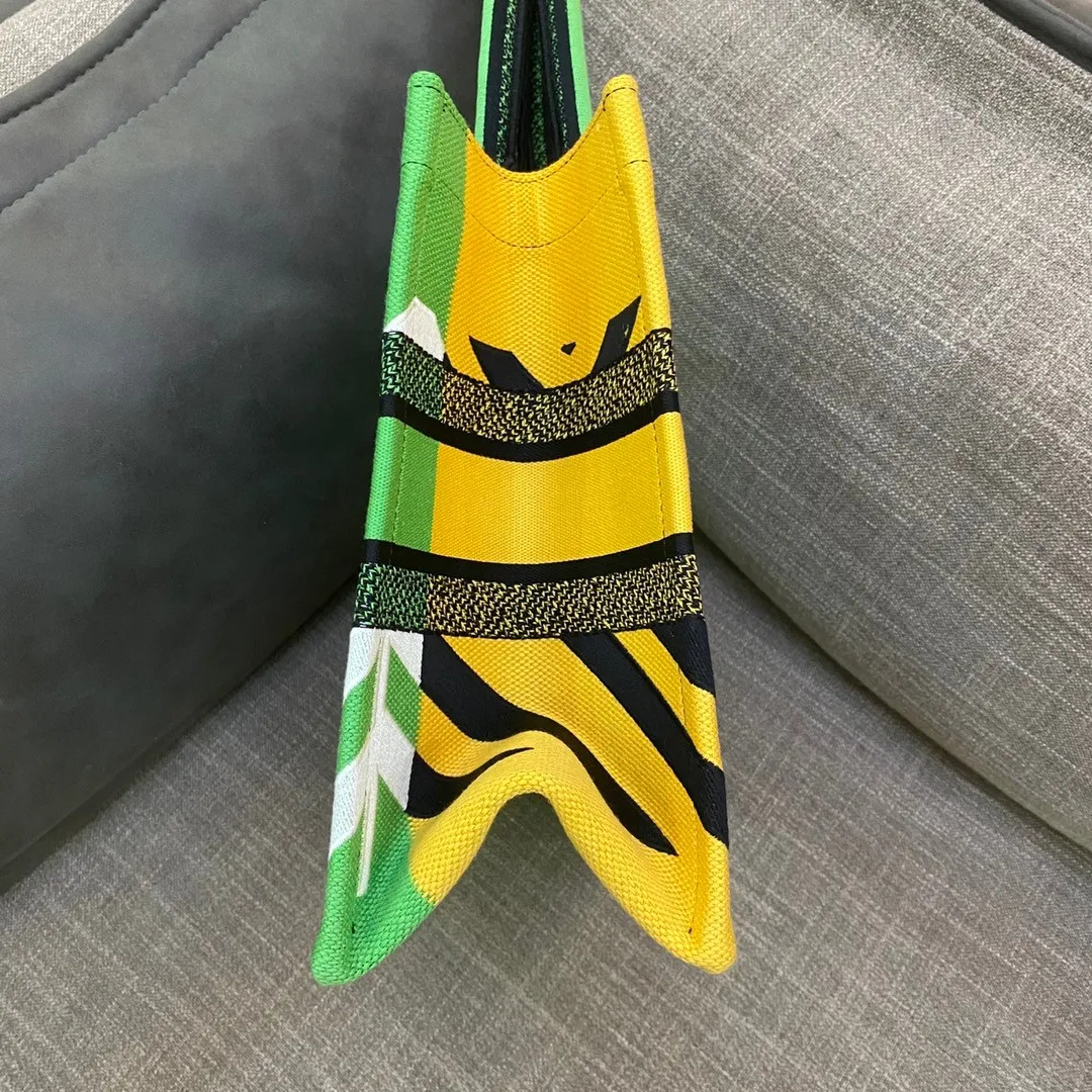 Dior Bag  – 113477865 - LITELUX