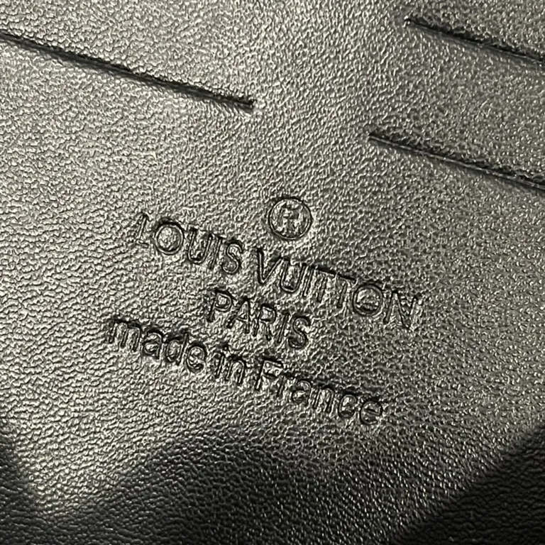 Louis Vuitton bag - LITELUX