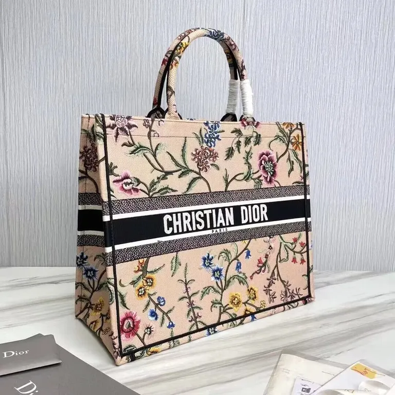 Dior bag - LITELUX