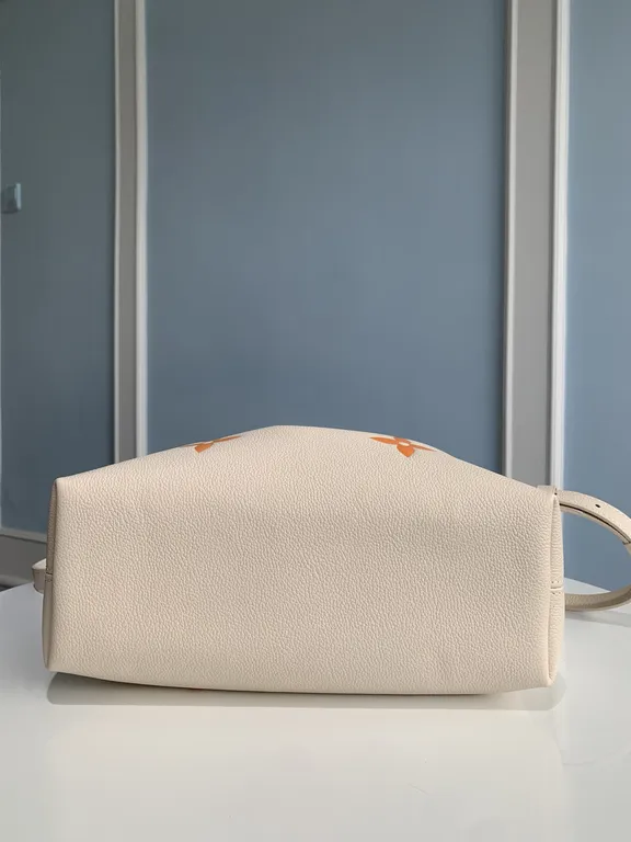 Louis Vuitton bag - LITELUX