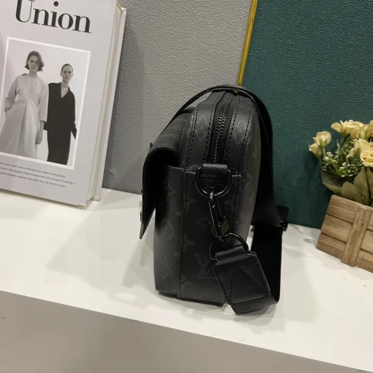 Louis Vuitton bag - LITELUX