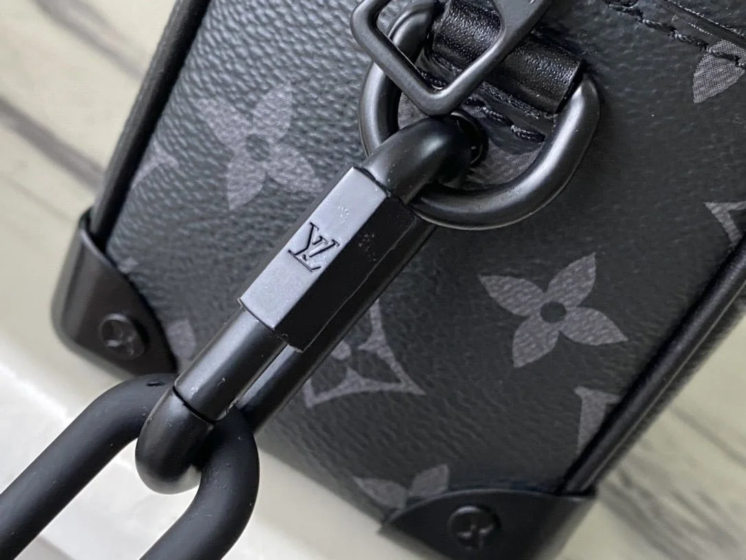 Louis Vuitton / LV monogram mini soft trunk eclipse m44735 Black size:18.5 * 13.0 * 8.0 cm - LITELUX