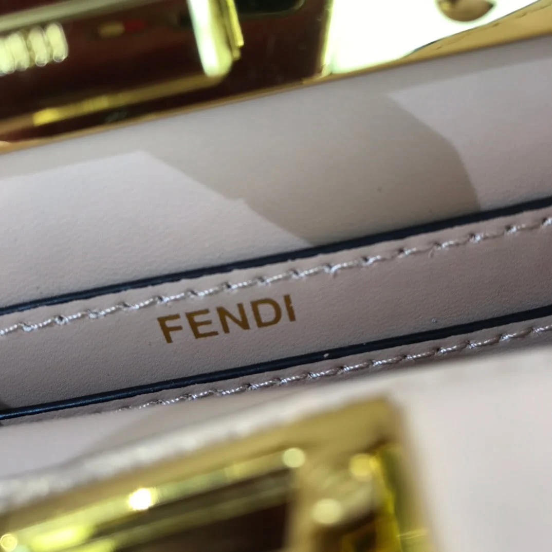 FENDI PeekaboolseeuPetite 0778 Black size: 20*15.5*11CM - LITELUX